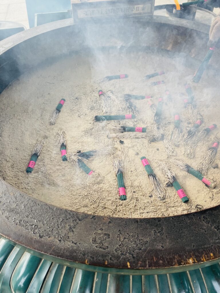 成田山新勝寺煙